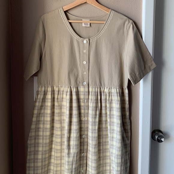 BECHAMEL Tan and Yellow Prairie Plaid Short Sleeve Midi Dress - Picture 2 of 7